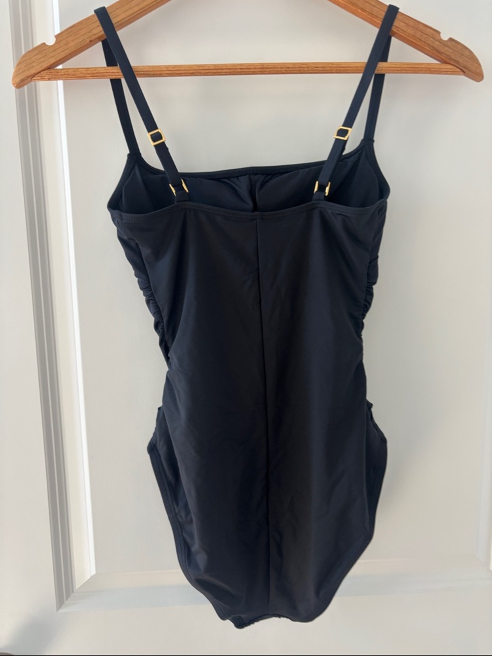 Women's Island Goddess One-Piece Swimsuit - Picture 7 of 9